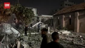 VIDEO: Israel Serang Rumah Sakit dan Gereja di Gaza, Pasien Dievakuasi