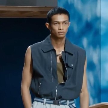 Bangga! Albana Herdafa Wakili Indonesia di Peragaan Busana Hermes Menswear Spring/Summer 2025