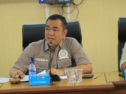 Protes Legislator DPRD Sulsel gegara Tak Ada Makan Siang untuk Rapat Pansus