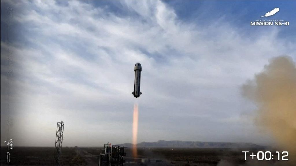 Wisata Luar Angkasa Blue Origin Setop Sementara, Apa Alasannya?