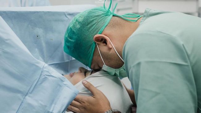 Selamat, Kesha Ratuliu Lahirkan Anak Ketiga Berjenis Kelamin Laki-laki