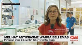 VIDEO: Melihat Antusiasme Warga Beli Emas