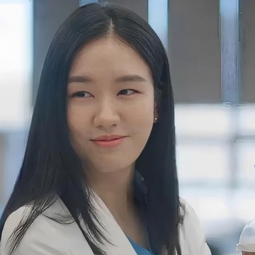 Bikin Fans Heboh, Simak Penampilan Terbaru Ahn Eun Jin sebagai Cameo di Drama Resident Playbook