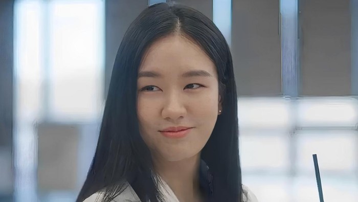 Bikin Fans Heboh, Simak Penampilan Terbaru Ahn Eun Jin sebagai Cameo di Drama Resident Playbook
