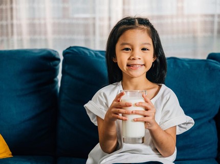 10 Susu Penambah Berat Badan Anak, Bantu Optimalkan Tumbuh Kembang Si Kecil