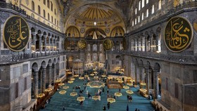 FOTO: Turki Mulai Restorasi Kubah Hagia Sophia