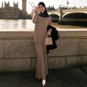 Get The Look: Inspirasi Outfit Hangout Keliling Kota ala Sashfir, Nyaman tapi Tetap On Point!
