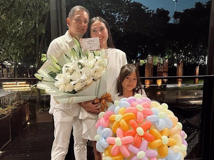 5 Potret Romantis Olivia Lubis Jensen dan Suami yang Disebut Gwan Sik di Kehidupan Nyata