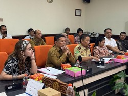 DPRD Surabaya Ungkap Ada 31 Karyawan yang Ijazahnya Ditahan