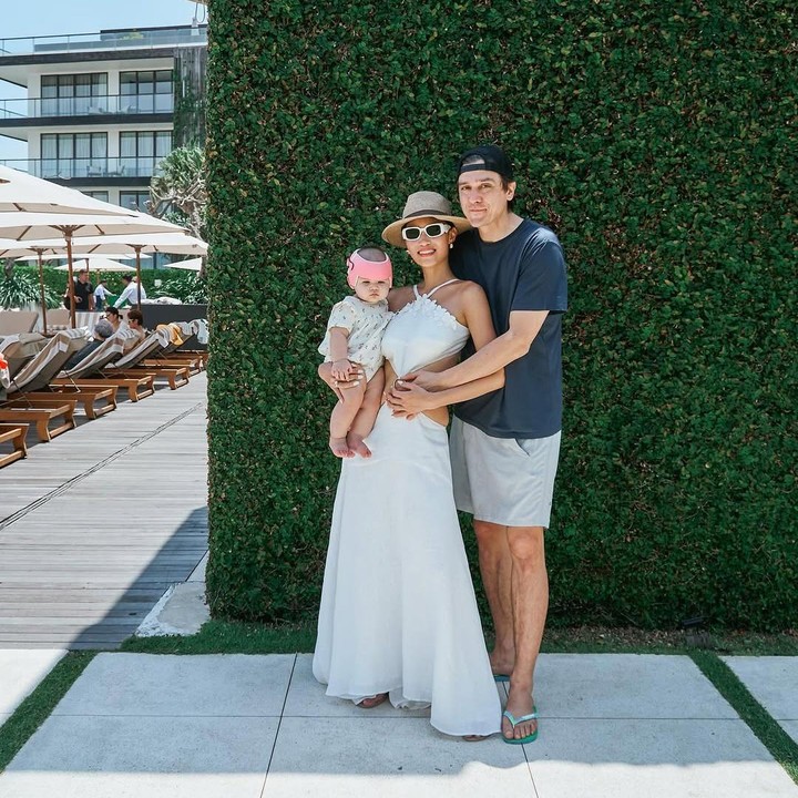 <p>Setelah menikah dengan Daniel Bertoli, Patricia Gouw dikaruniai seorang putri bernama Zoe Herper Bertoli. Lahir pada 28 September 2024, Zoe kini sudah genap berusia enam bulan. (Foto: Instagram: @patriciagouw)</p>