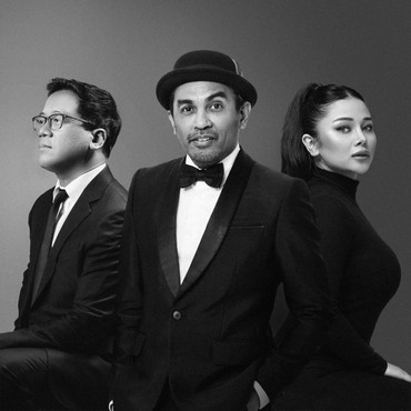 Lirik Lagu Cinta Takkan Usai - Glenn Fredly, Andi Rianto, Mutia Ayu