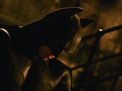 Sinopsis Film Batman Begins, Asal-usul Pahlawan Gotham
