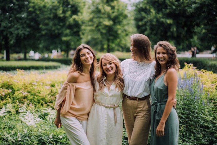 Ilustrasi berteman / Foto: Pexels. com / Elly Fairytale