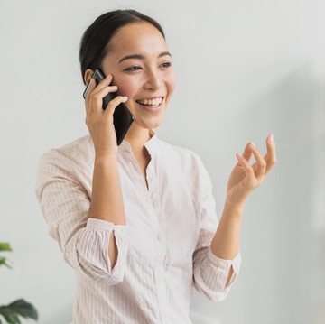 Kebiasaan Mondar Mandir saat Menerima Telepon Ternyata Ada Artinya, Ini Kata Psikolog...