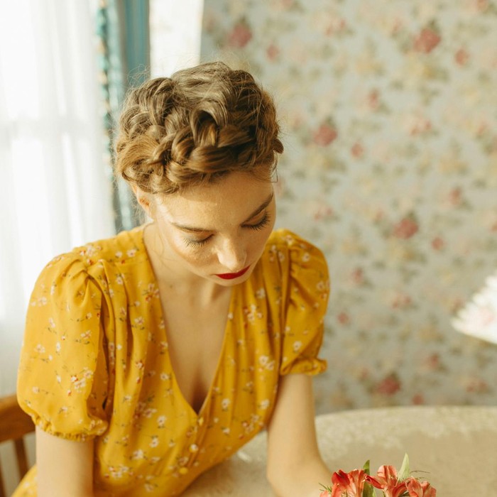 Ilustrasi milkmaid braid