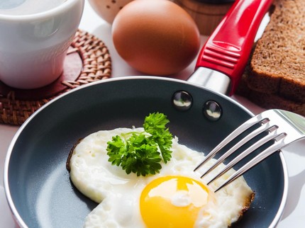 Teflon Anti-lengket Ternyata Bisa Sebabkan Penyakit Mematikan, Simak Faktanya!