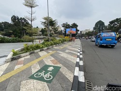 Viral Jalur Sepeda di Atas Trotoar Jl Margonda Depok, Ini Penampakannya