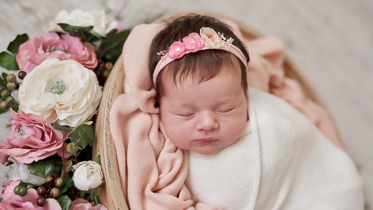 Nama bayi Aprilia