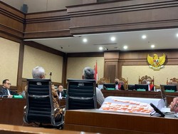 Hakim Larang Sidang Hasto Kristiyanto Disiarkan Live