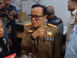 Kejanggalan yang Bikin Wamenaker Emosi Usai Sidak Perusahaan Penahan Ijazah