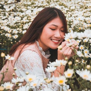 6 Kualitas Unik yang Membuat Perempuan Begitu Berkesan di Mata Pria