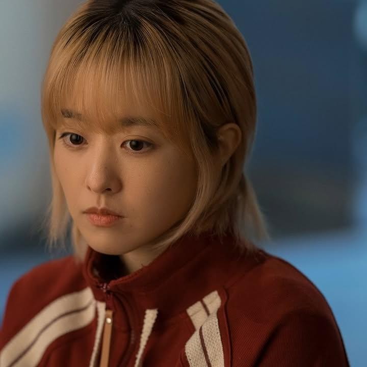 <p>Drama Korea <em>Our Unwritten Seoul</em> yang dibintangi Park Bo Young ini akan tayang perdana pada 24 Mei 2025 pukul 09.20 KST. Bunda bisa menonton di platform resmi Netflix untuk bertemu dengan Yoo Mi Ji dan Yoo Mi Rae, ya. (Foto: Instagram: @netflixkr)</p>