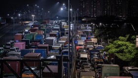 Pelindo Beri Kompensasi Biaya Masuk Pelabuhan Urai Macet Tanjung Priok