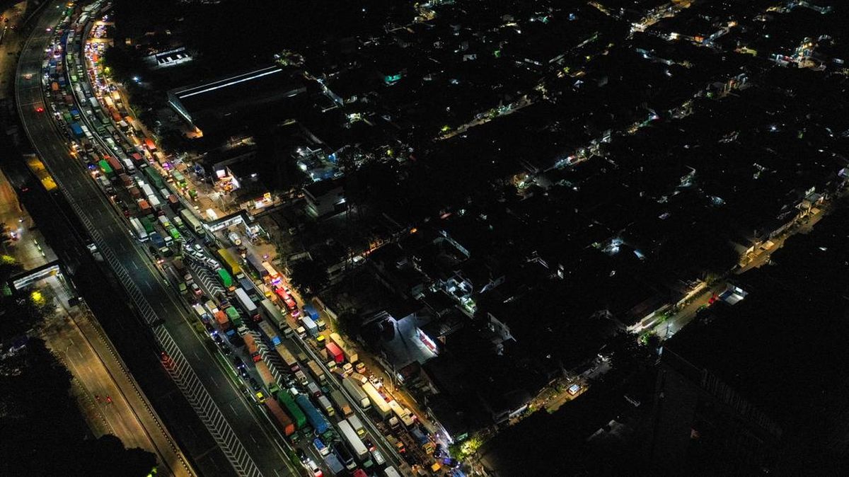 Polda Metro Jaya Bantah Macet Horor di Jakarta Imbas Macron
