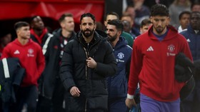 MU Menang Dramatis, Amorim Sindir Fans yang Pulang Duluan