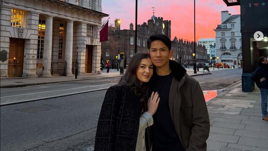 Pangeran Abdul Mateen dan Anisha Rosnah Pangeran Abdul Mateen dan Anisha Rosnah