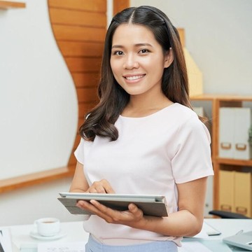 5 Pilihan Karier Ideal untuk Perempuan ISTP yang Suka Berpikir Logis dan Mandiri