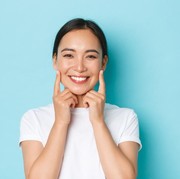 7 Kebiasaan Sehari-hari yang Bikin Gigi Kuning dan Berkarang, Wajib Disimak!