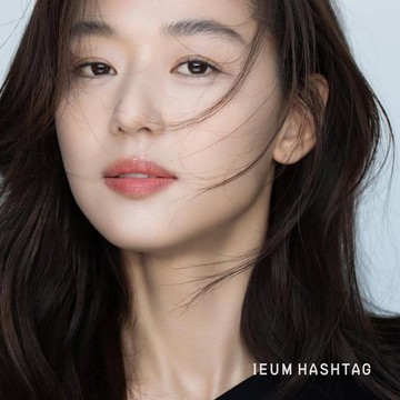 Makin Bersinar di Usia 43 Tahun, Ini Rahasia Awet Muda Aktris Korea Jun Ji Hyun
