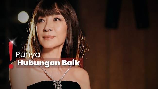 Hadir di Pemakaman Eks PM Malaysia, Gaya Michelle Yeoh Bikin Salfok