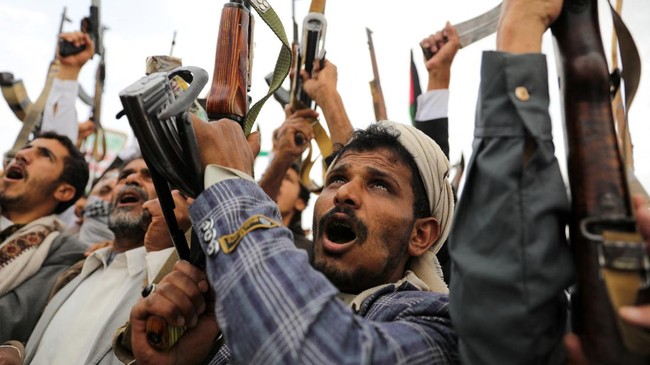 Houthi Makin Ganas Ancam Blokade Pelabuhan Haifa Milik Israel Houthi ancam lakukan blokade maritim di Pelabuhan Haifa sebagai tanggapan atas agresi berlanjut Israel ke Gaza.