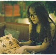 5 Alasan Mengapa Terkadang Perempuan Sulit Memilih Menu di Restoran, Ada yang Relate?