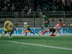 Susunan Pemain Persebaya Vs Madura United: Rizky Dwi-Tumbas Starter