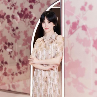 Tolak Kontrak Iklan Real Estate, Song Hye Kyo Tuai Pujian