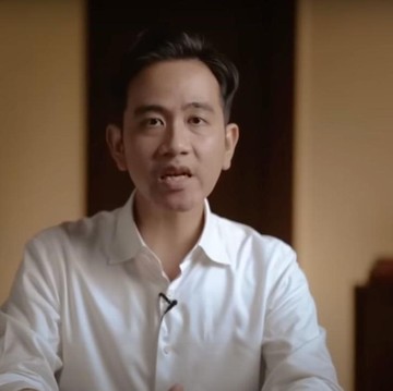 Akun Instagram Gibran Follow Akun Judi Online Bikin Heboh, Setwapres Beri Klarifikasi