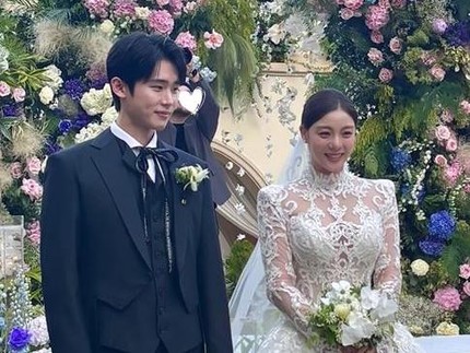 5 Potret Pernikahan Ailee & Choi Sihun Bintang Single's Inferno Season 1