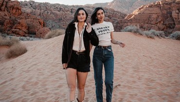 img-title Lirik Lagu Monster Meg & Dia, Sound Tren Emo yang Viral di TikTok