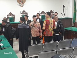 Eks Gubernur Bengkulu Minta Maaf Peras Pejabat Pemprov untuk Nyagub