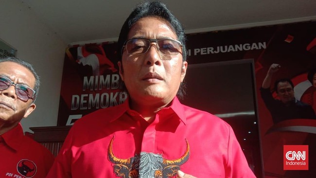 Wagub Bali mengatakan untuk mengatasi persoalan siswa-siswi SMP tak bisa membaca, akan dibangun rumah pintar guna membantu mereka.
