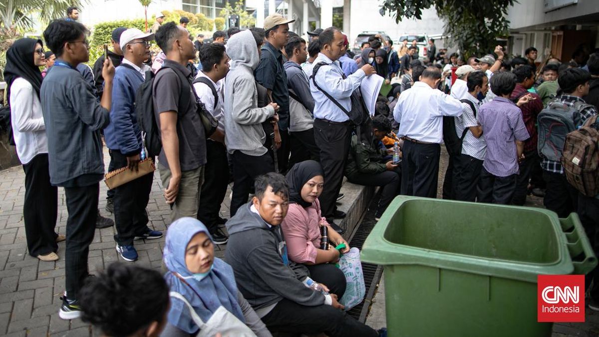 Cerita dari Kelurahan, Para Sarjana Berebut Lowongan PPSU Jakarta