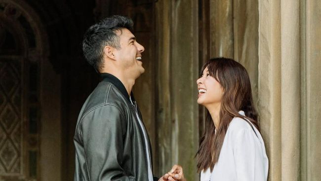 Terpopuler: 5 Potret Aurelie Moeremans dan Suami yang Tinggal di Amerika Serikat