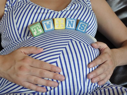 Bayi Kembar dengan Satu Plasenta, Mungkinkah Berkembang?