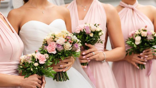 Kaget Harus Keluarkan Rp13 Juta, Perempuan Ini Tolak Jadi Bridesmaid Pengantin
