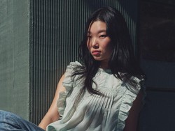 Tips Memilih Pakaian yang Ringan dan Nyaman Dipakai di Cuaca Panas