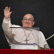 Usai Upacara Tutup Peti, Paus Fransiskus Dimakamkan Hari Ini