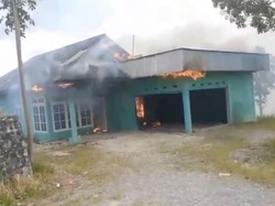 Cekcok soal Harta Warisan, Pria di Solok Bakar Rumah Orang Tua